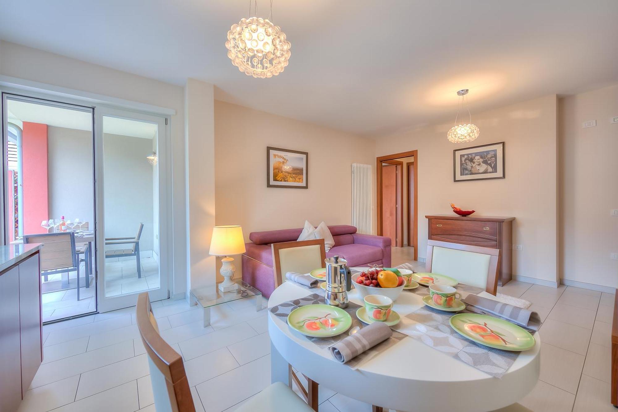 Casa Margherita Few Minutes From Lake - Happy Rentals Riva del Garda Eksteriør bilde